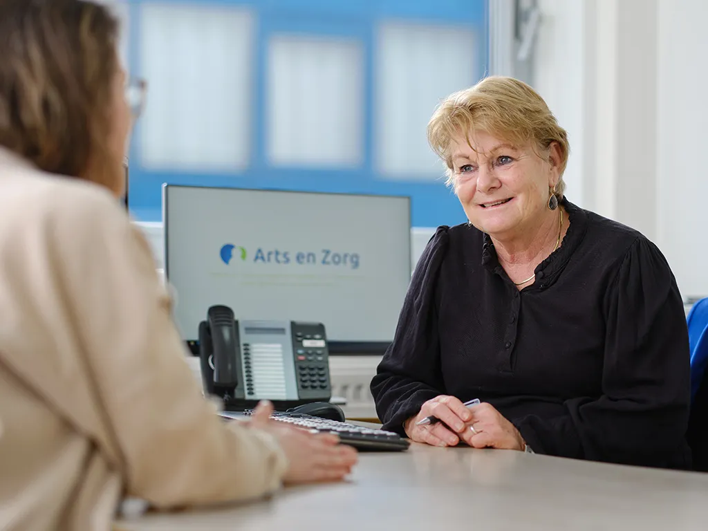 POH in gesprek met patiënt